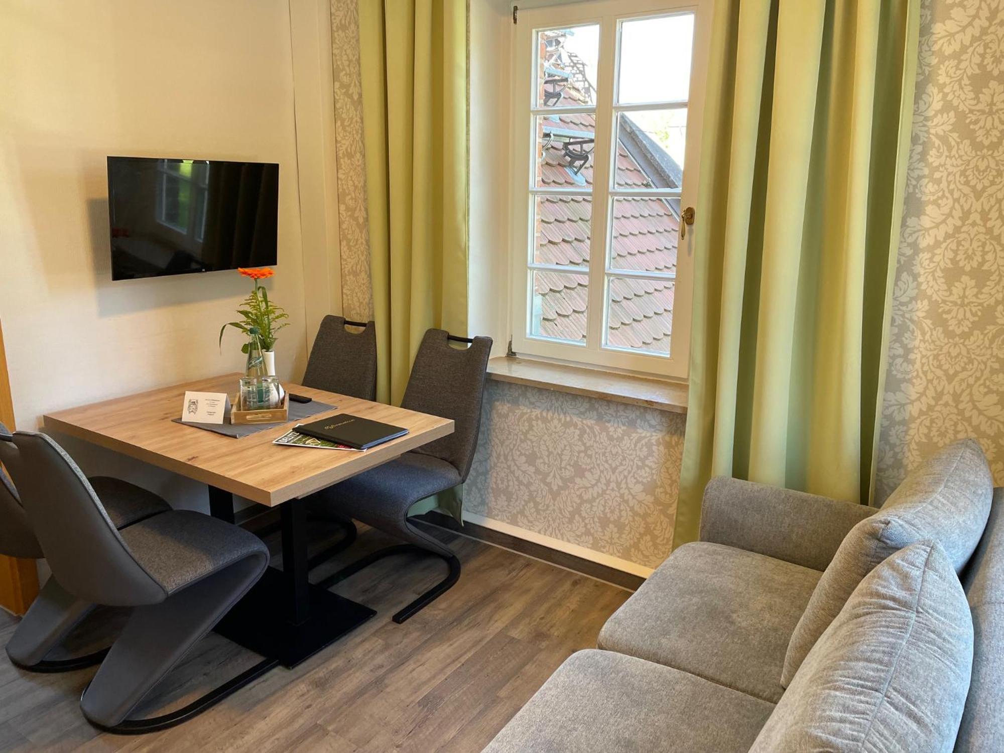 Appartments Zur Schlosswache דליטש' מראה חיצוני תמונה
